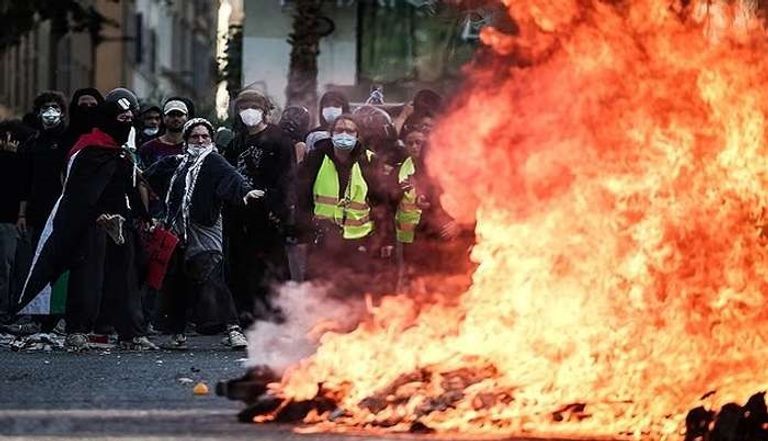 70 ألف شرطي لتأمين «الهالوين».. «ليلة عالية المخاطر» في فرنسا - صورة 2