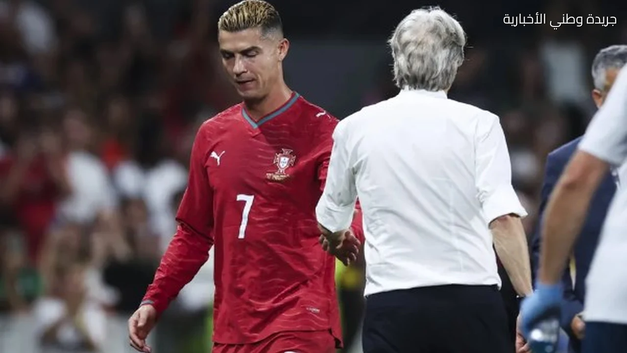 رسميًا إيقاف رونالدو شهرا وتغريمه ماليًا بعد أزمته مع منتخب البرتغال
