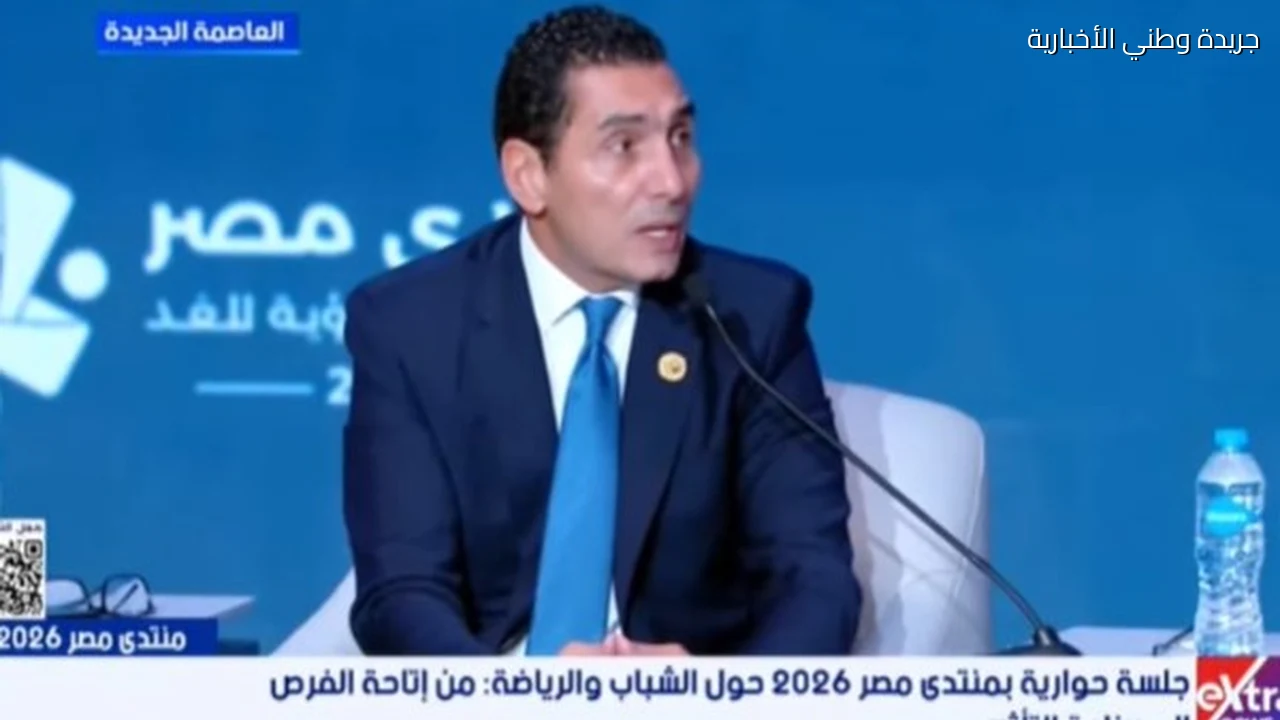 قرار عاجل من وزير الرياضة بشأن دخول كبار السن لمراكز الشباب بالبطاقة