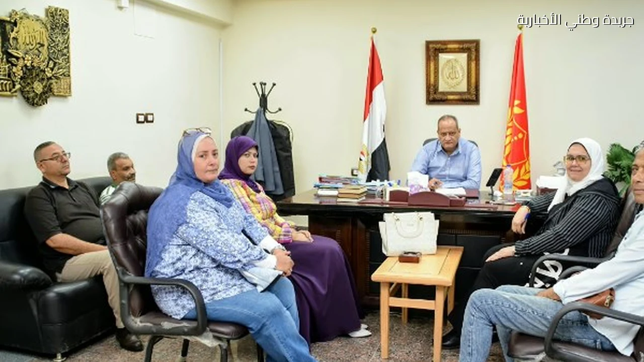وكيل تعليم بورسعيد يوجه بسرعة التعامل مع الشكاوى الواردة